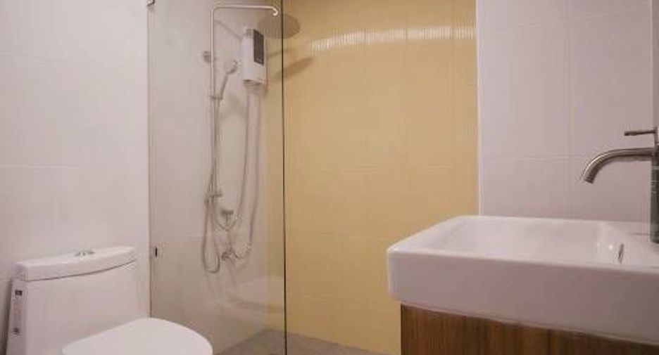 For rent 3 bedrooms condo in Mueang Chiang Mai, Chiang Mai