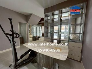 For rent and for sale 4 bedrooms townhouse in Bueng Kum, Bangkok