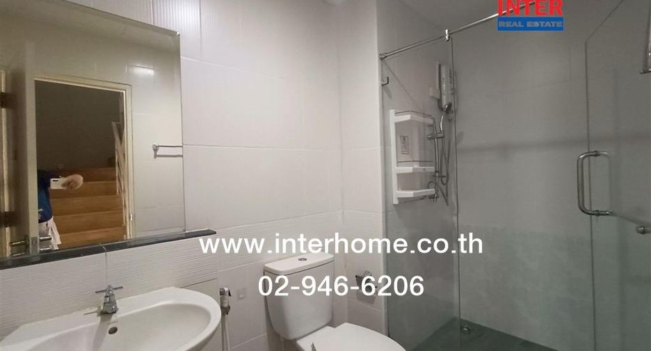 For rent and for sale 4 bedrooms townhouse in Bueng Kum, Bangkok