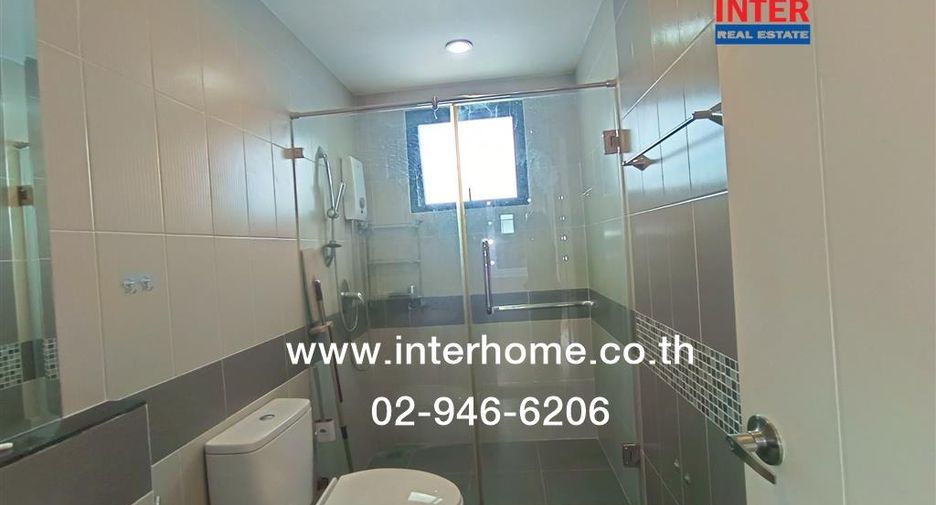 For rent and for sale 4 bedrooms townhouse in Bueng Kum, Bangkok