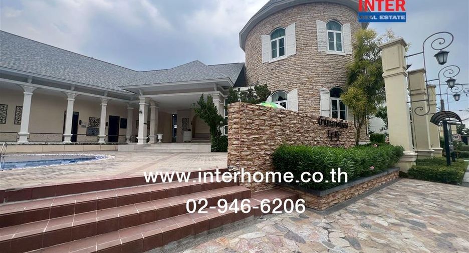 For rent and for sale 4 bedrooms townhouse in Bueng Kum, Bangkok