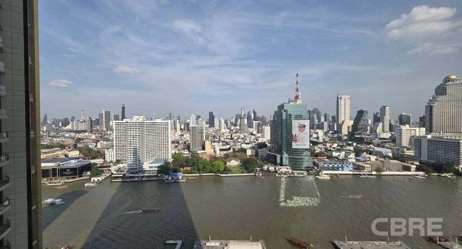 For rent 2 bedrooms condo in Khlong San, Bangkok
