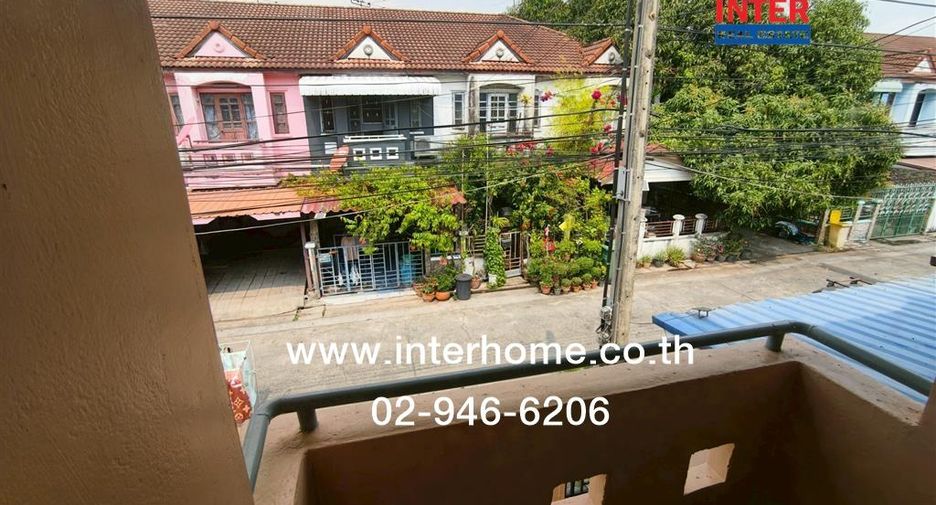 For sale 2 bedrooms townhouse in Khlong Sam Wa, Bangkok