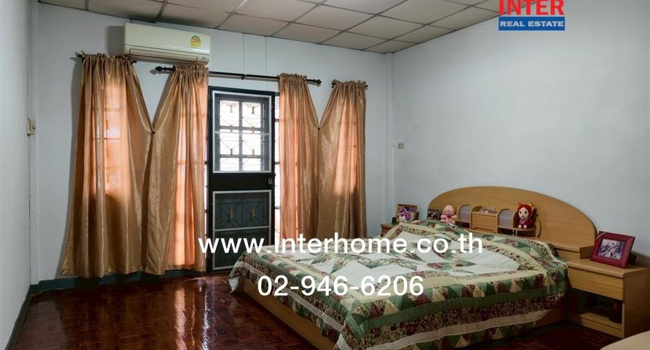 For sale 2 bedrooms townhouse in Khlong Sam Wa, Bangkok