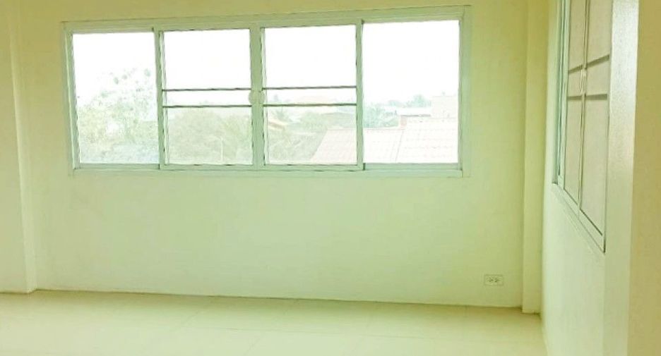 For sale 4 bedrooms retail Space in Si Satchanalai, Sukhothai
