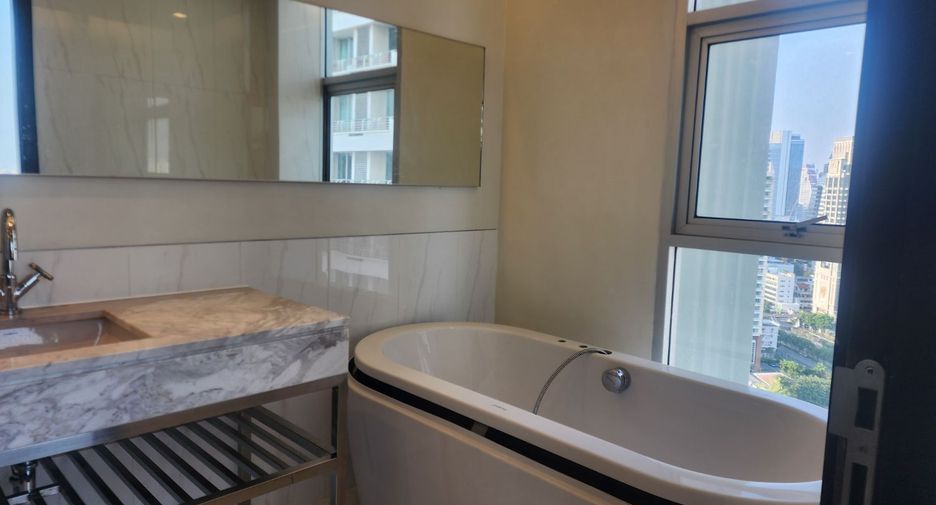 For sale 2 bedrooms condo in Sathon, Bangkok