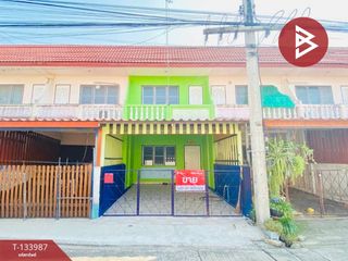 For sale 2 bedrooms townhouse in Mueang Samut Sakhon, Samut Sakhon