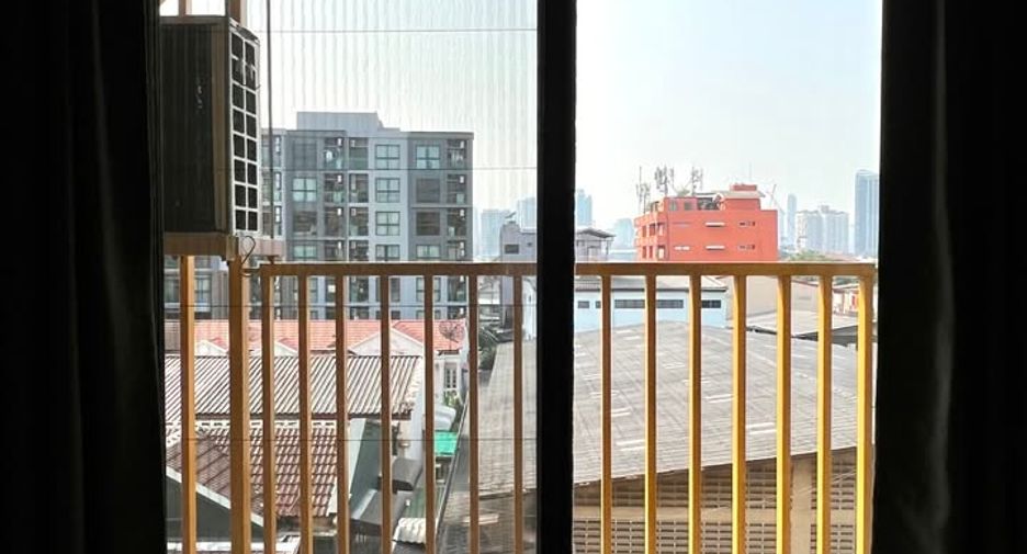 À vendre 1 chambre condo à Khlong Toei, Bangkok