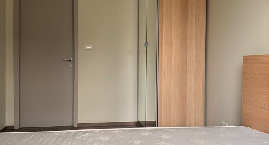 À vendre 1 chambre condo à Khlong Toei, Bangkok