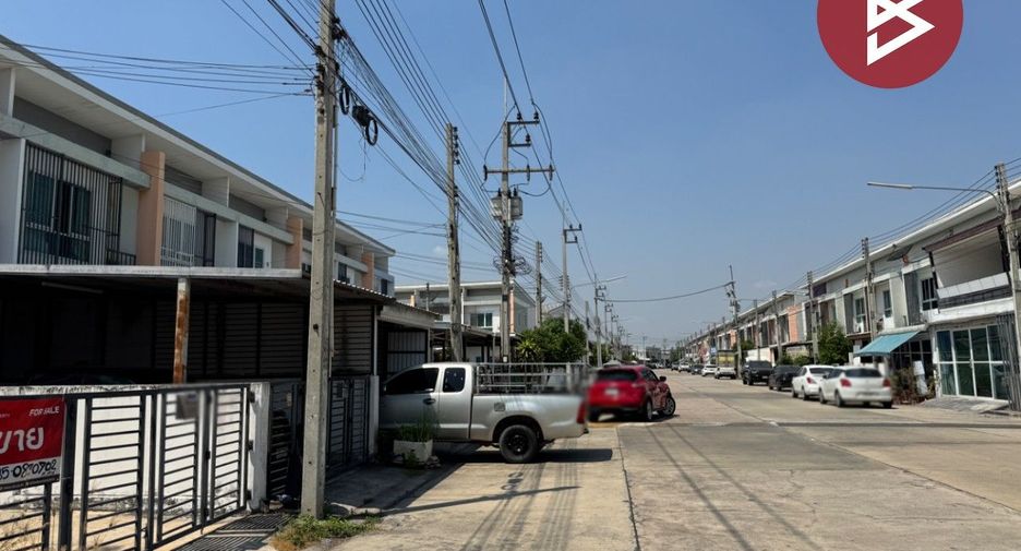 For sale 2 bedrooms townhouse in Bang Pakong, Chachoengsao