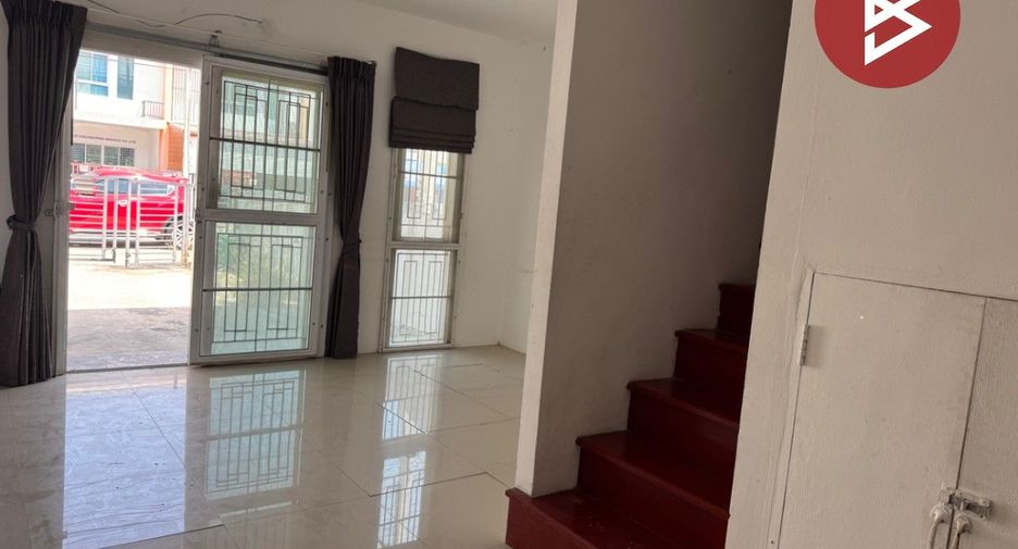 For sale 2 bedrooms townhouse in Bang Pakong, Chachoengsao
