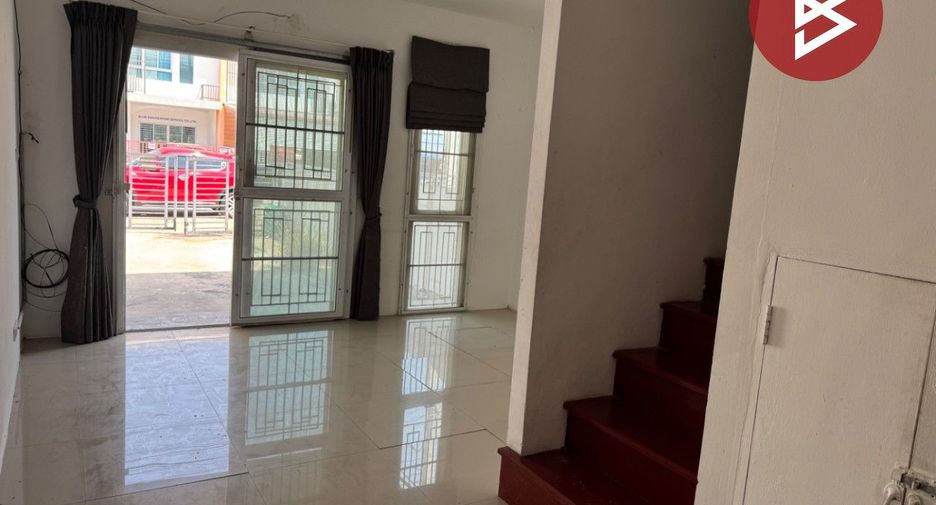 For sale 2 bedrooms townhouse in Bang Pakong, Chachoengsao