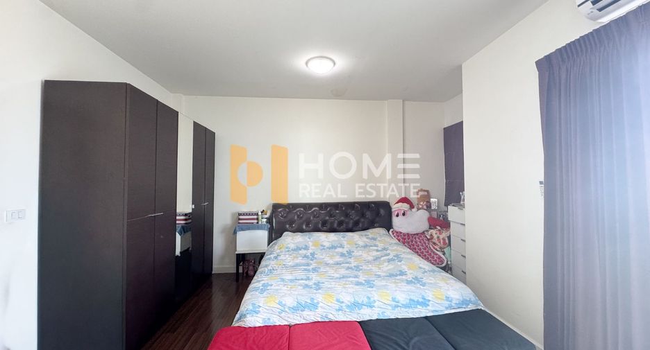 For sale 3 bedrooms townhouse in Prawet, Bangkok