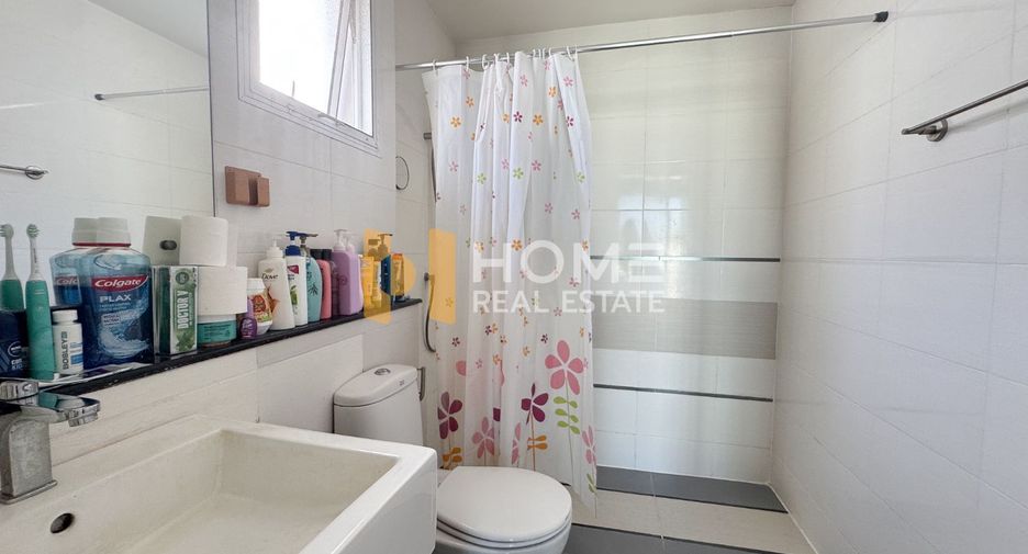 For sale 3 bedrooms townhouse in Prawet, Bangkok