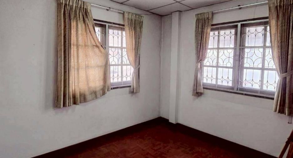 For sale 3 bedrooms house in Pak Kret, Nonthaburi