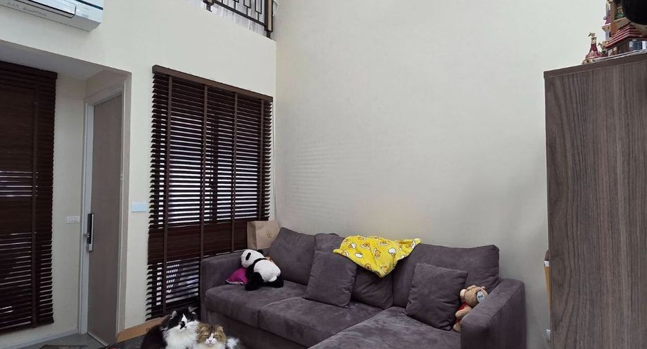 For sale 3 bedrooms house in Suan Luang, Bangkok