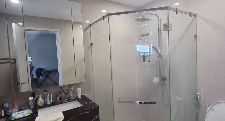 For sale 3 bedrooms house in Suan Luang, Bangkok