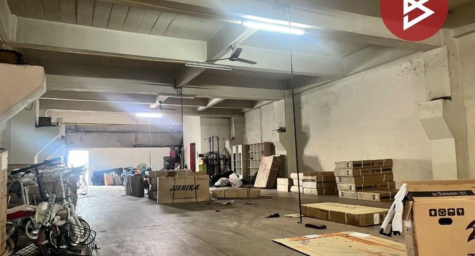 For sale 8 bedrooms retail Space in Bang Lamung, Chonburi