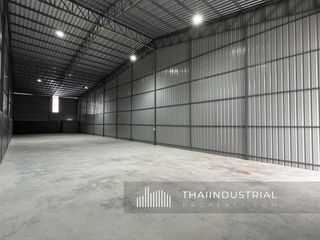Almacén en alquiler en Si Racha, Chonburi