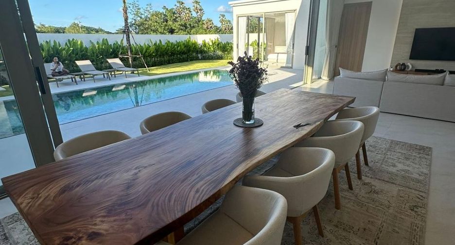 For sale 5 bedrooms villa in Thalang, Phuket
