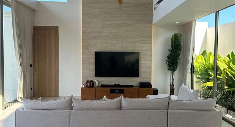 For sale 5 bedrooms villa in Thalang, Phuket