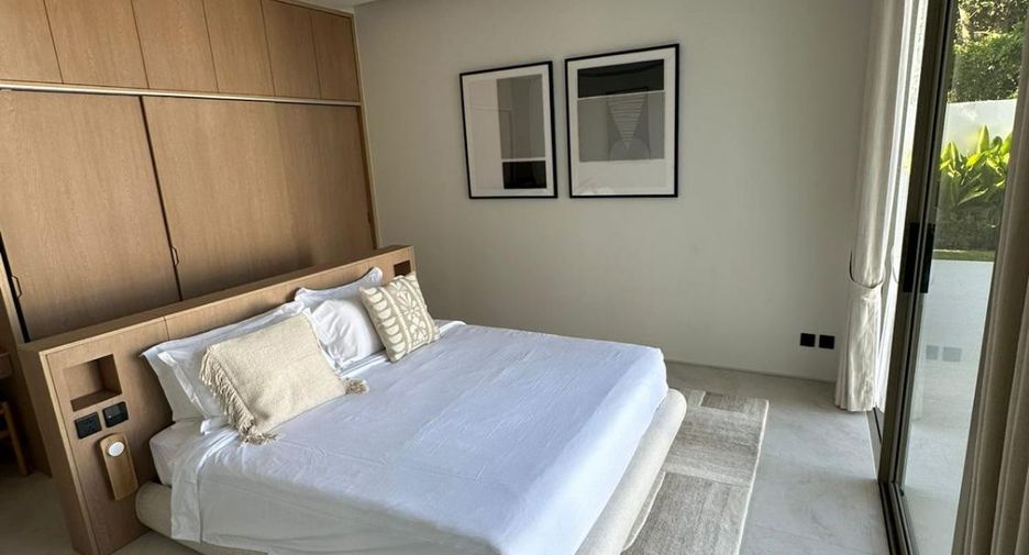 For sale 5 bedrooms villa in Thalang, Phuket