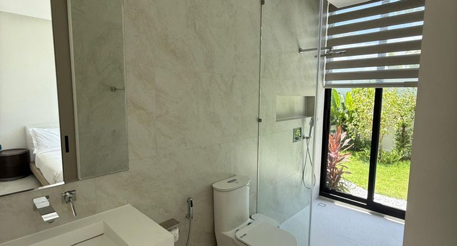 For sale 5 bedrooms villa in Thalang, Phuket
