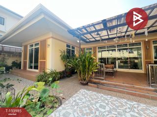 For sale 3 bedrooms house in Thung Khru, Bangkok