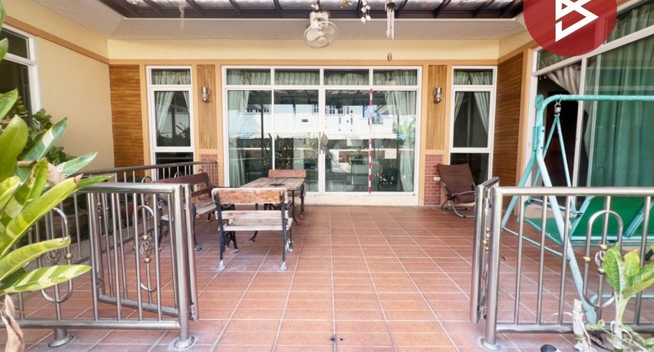 Haus zum Kauf mit 3 Zimmer in Thung Khru, Bangkok