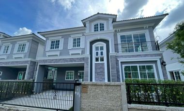 À louer 4 chambres maison à Mueang Samut Prakan, Samut Prakan