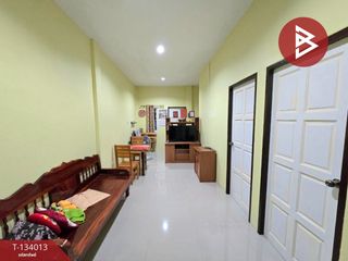 Casa adosada en venta de 2 habitaciones en Mueang Chanthaburi, Chanthaburi