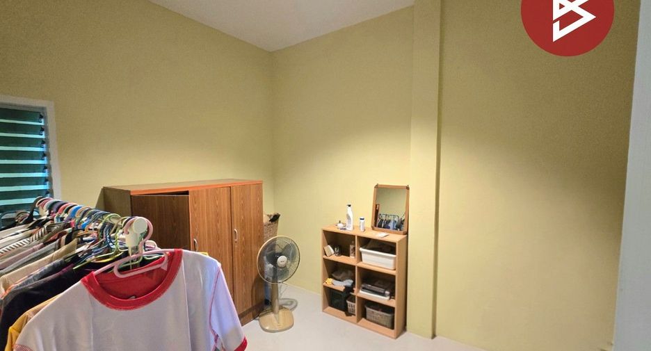 Reihenhaus zum Kauf mit 2 Zimmer in Mueang Chanthaburi, Chanthaburi
