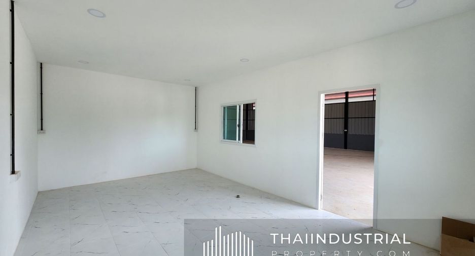 For rent warehouse in Khlong Sam Wa, Bangkok