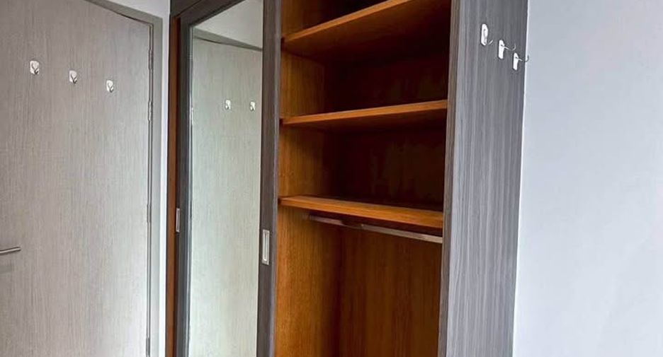 Продажа 2 спальни кондо в Щаттхана, Бангкок