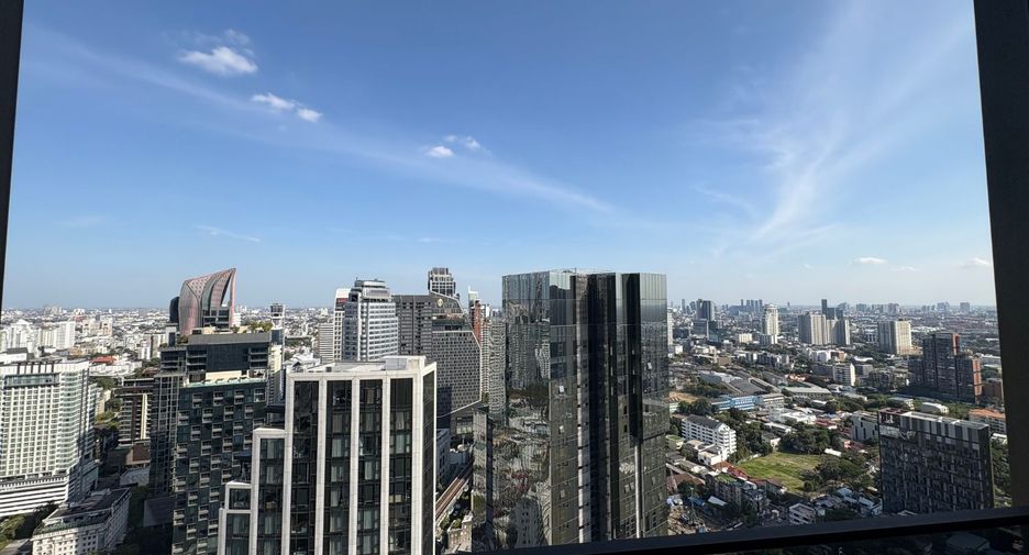 Wohnung zum Kauf mit 1 Zimmer in Khlong Toei, Bangkok