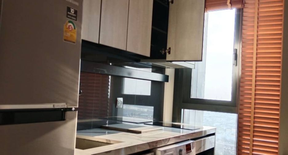 Wohnung zur Miete und zum Kauf mit 1 Zimmer in Phra Khanong, Bangkok