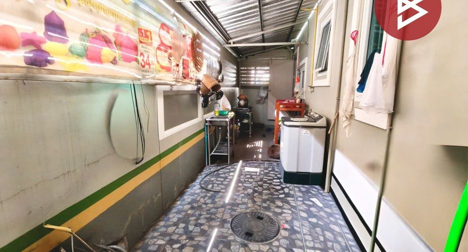 À vendre 2 chambres maison à Si Racha, Chonburi