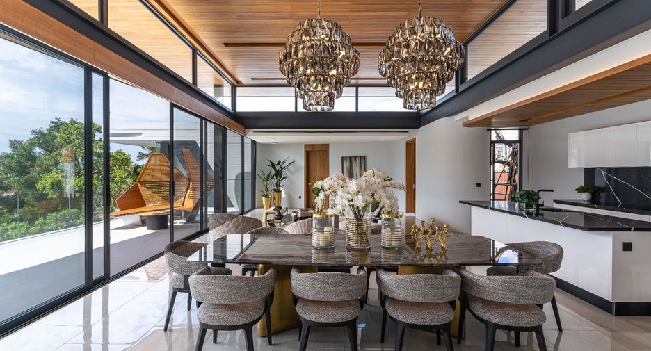 For sale 4 bedrooms villa in Thalang, Phuket
