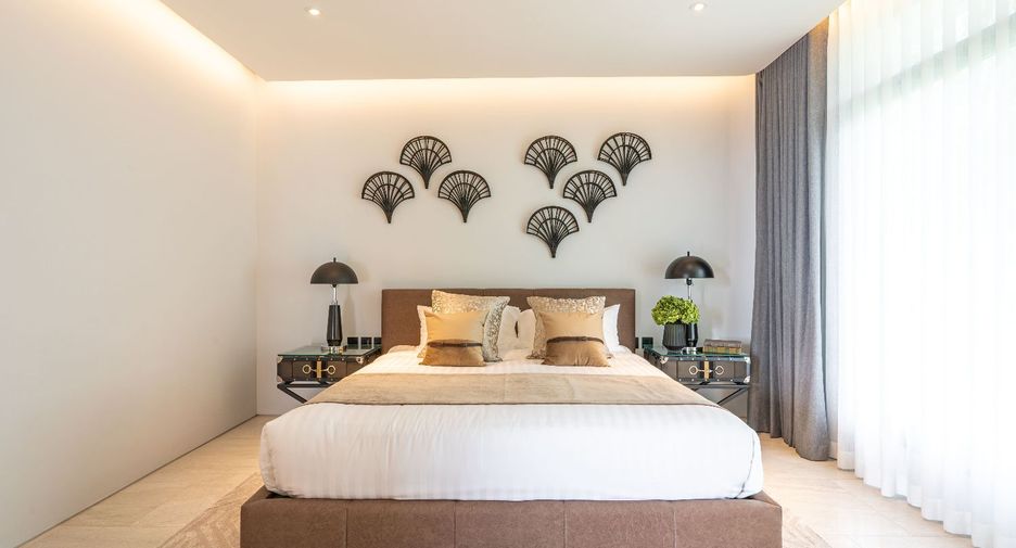 For sale 4 bedrooms villa in Thalang, Phuket