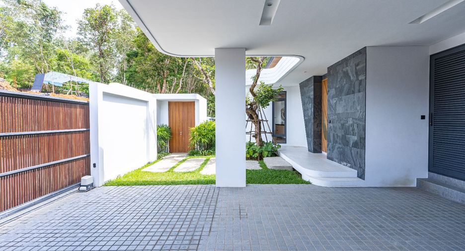 For sale 4 bedrooms villa in Thalang, Phuket