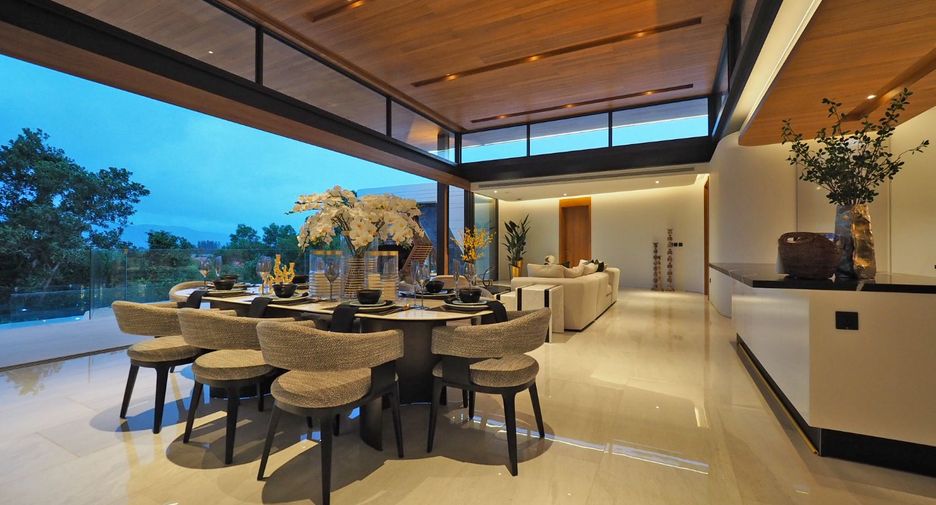 For sale 4 bedrooms villa in Thalang, Phuket