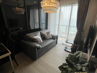 Condo en alquiler de 2 habitaciones en Bang Lamung, Chonburi