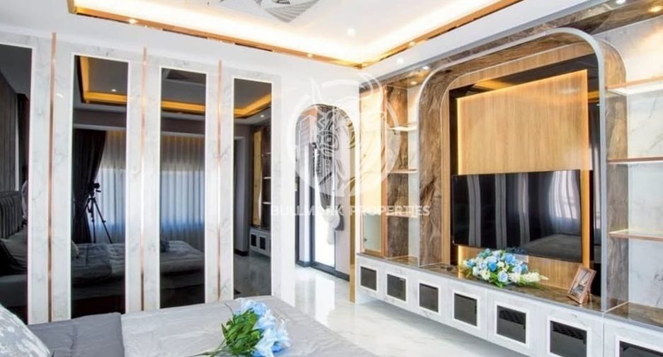 À vendre 4 chambres maison à Bang Lamung, Chonburi
