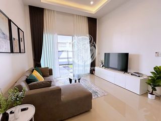 Haus zur Miete mit 3 Zimmer in Bang Lamung, Chonburi