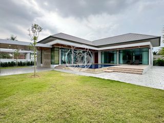 Haus zur Miete mit 3 Zimmer in Bang Lamung, Chonburi