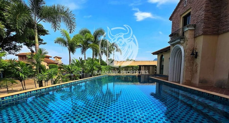 For rent 3 bedrooms house in Sattahip, Chonburi