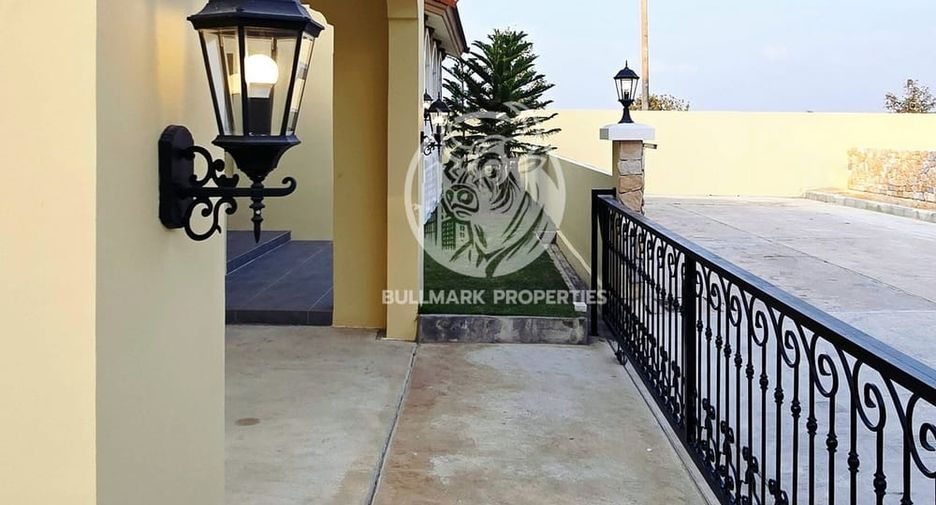 For rent 3 bedrooms house in Sattahip, Chonburi