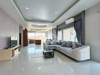 For rent and for sale 3 bedrooms house in Bang Lamung, Chonburi