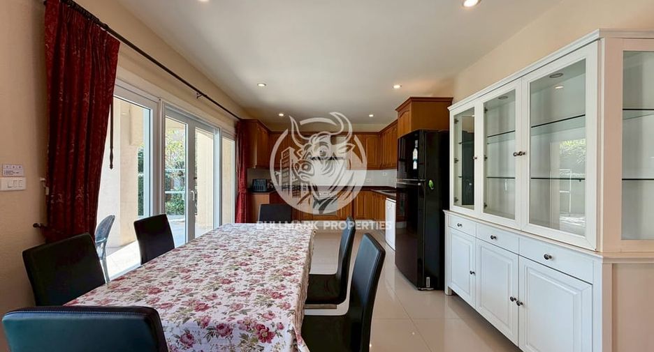 For rent 3 bedrooms house in Bang Lamung, Chonburi