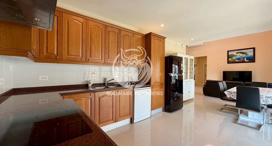 For rent 3 bedrooms house in Bang Lamung, Chonburi
